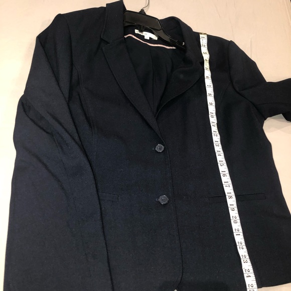 CLEO  | NAVY BLUE BLAZER, FULLY LINED, FRONT BUTTON CLOSURE: US 18 - Picture 11 of 15